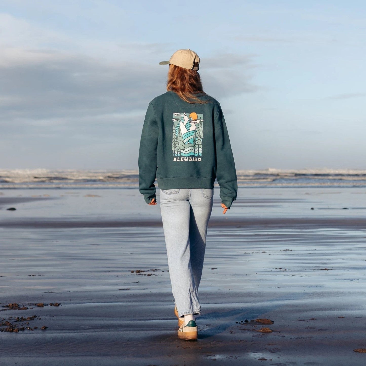 Bleubird Womens Trailhead Cropped Crew Sweatshirt