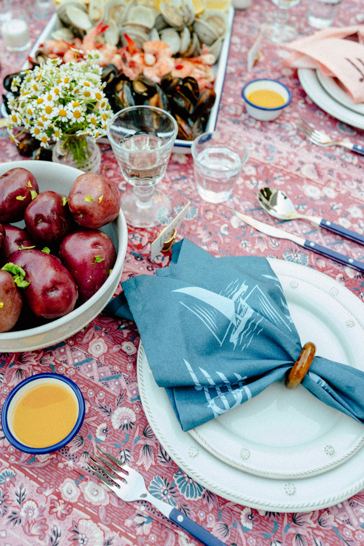 Berry and Thread Salad Plate