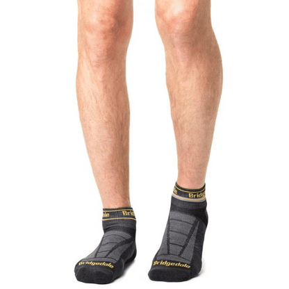 Bridgedale Mens Trail Run Ultralight T2 Merino Sport Low Socks