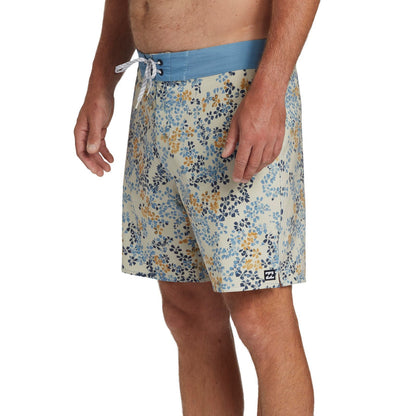 Billabong Mens Good Times 17.5" Performance Board Shorts