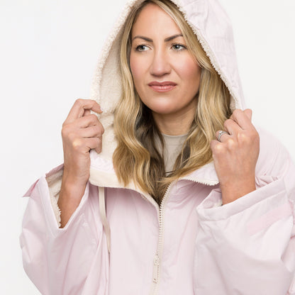 Bench Leacy Waterproof Changing Robe