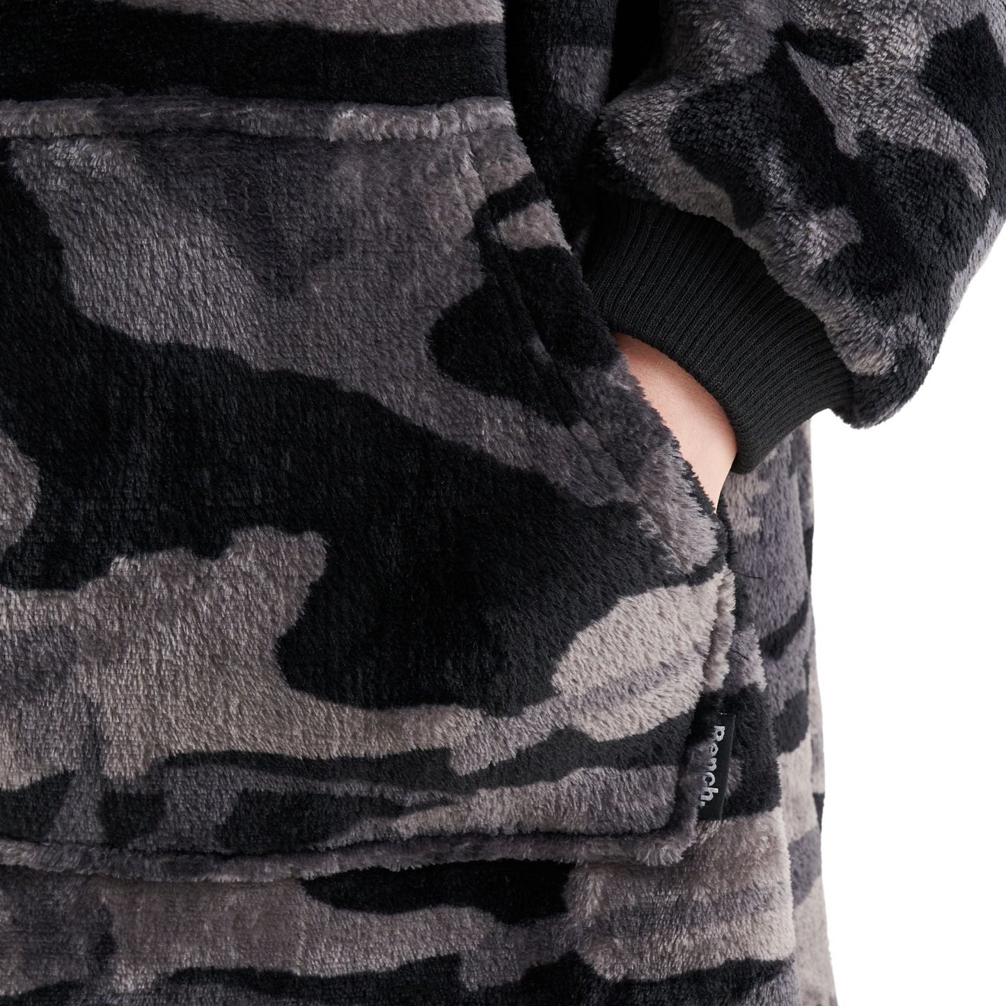 Bench Kids Ossit Hooded Fleece Wearable Blanket